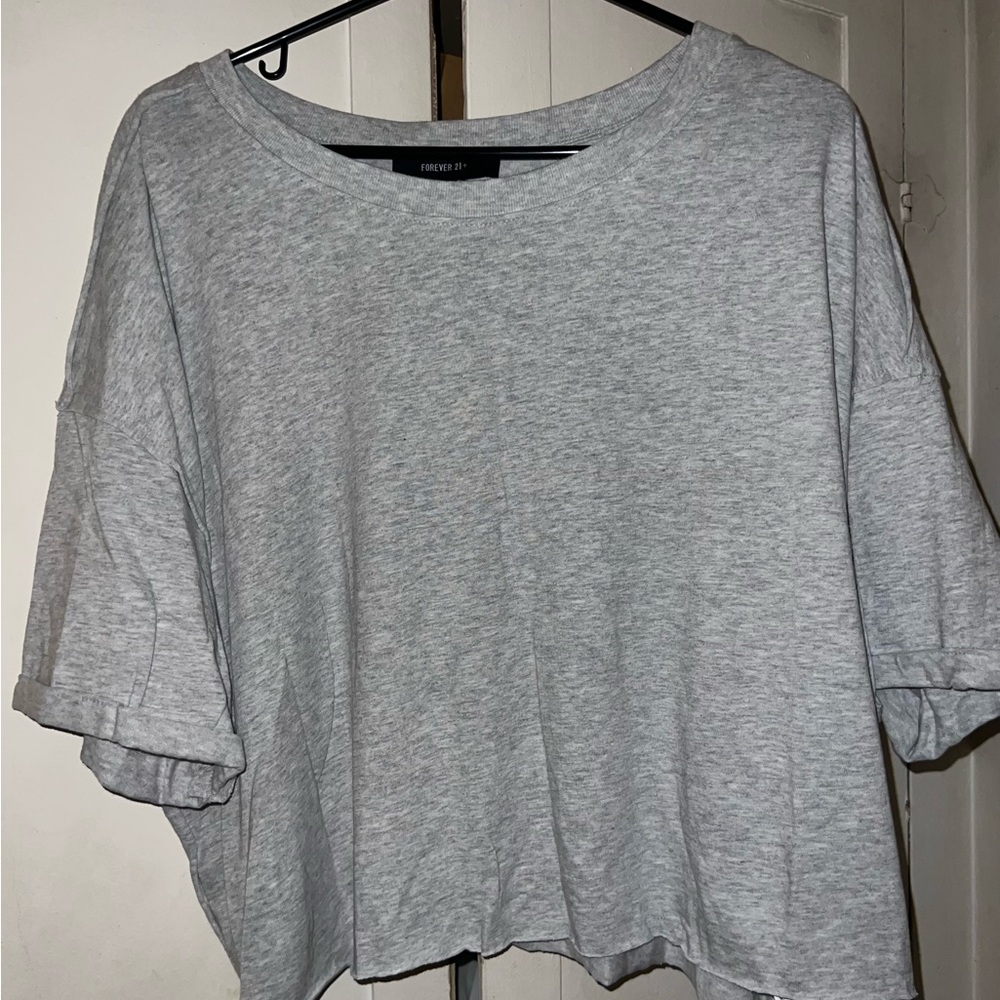 Forever 21 Heather Gray Short Sleeve Tee